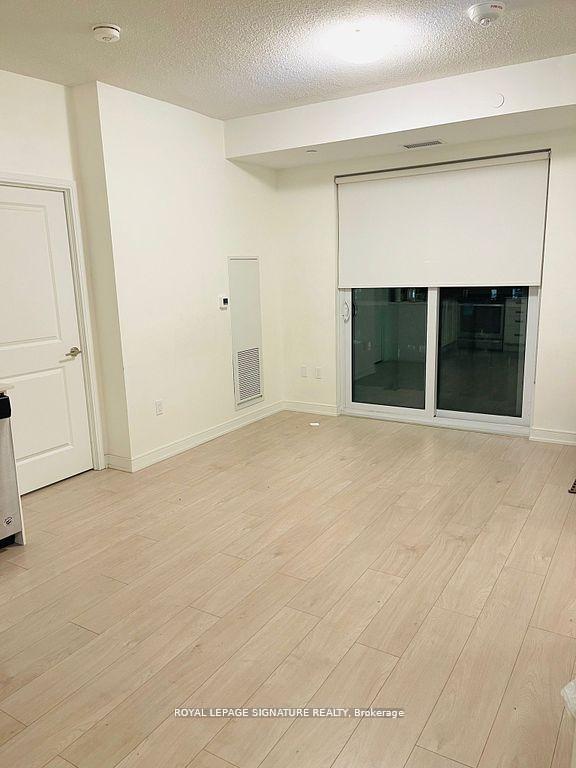 8-nahani-way-mississauga-ontario-w12401531