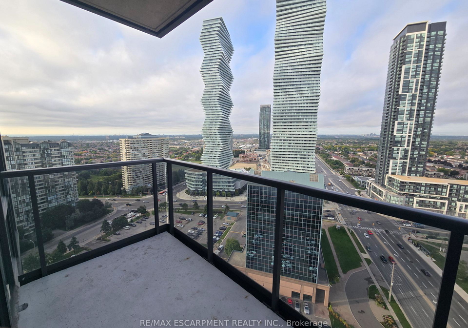 330-burnhamthorpe-road-w-mississauga-ontario-w12401549