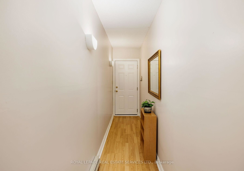 2040-cleaver-avenue-burlington-ontario-w12401621