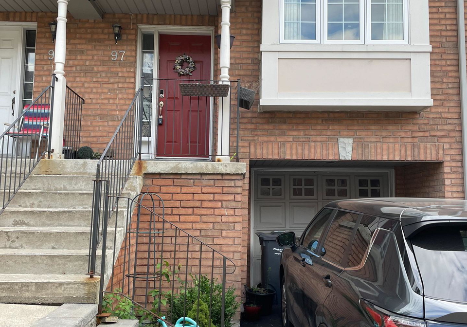 80-acorn-place-mississauga-ontario-w12401677