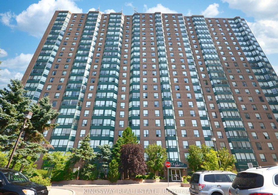 135-hillcrest-avenue-mississauga-ontario-w12401829