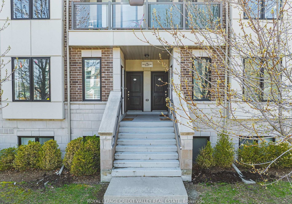 256-royal-york-road-e-etobicoke-ontario-w12401932