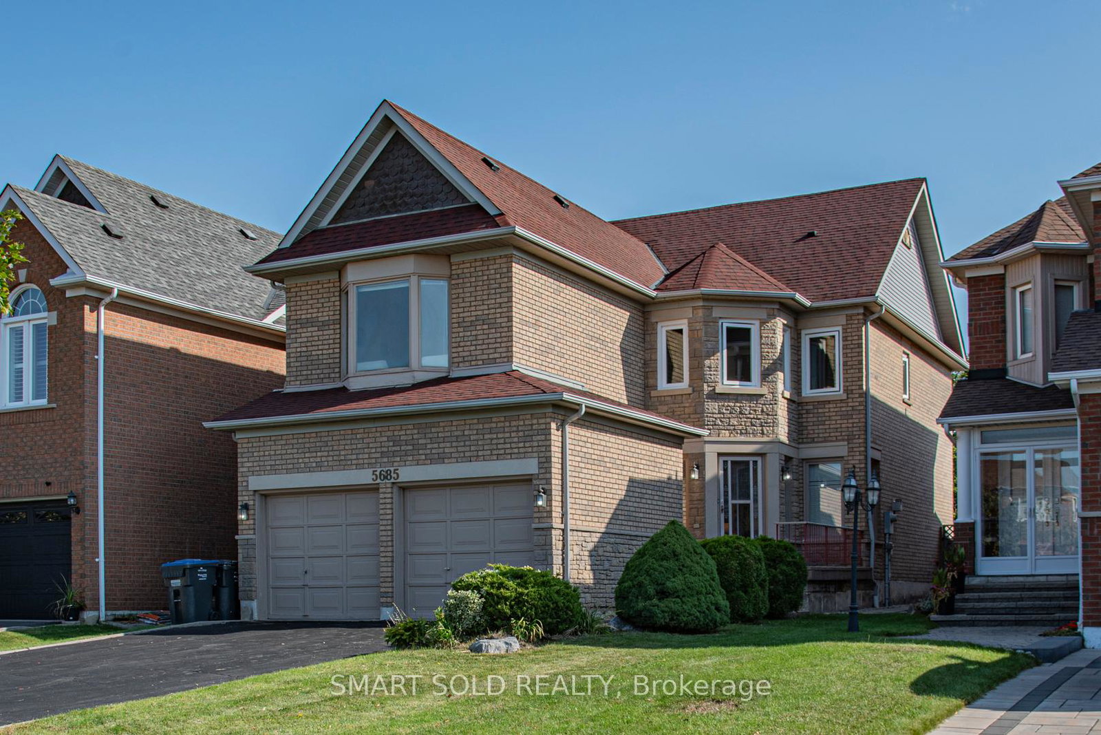 5685-bell-harbour-drive-mississauga-ontario-w12402018