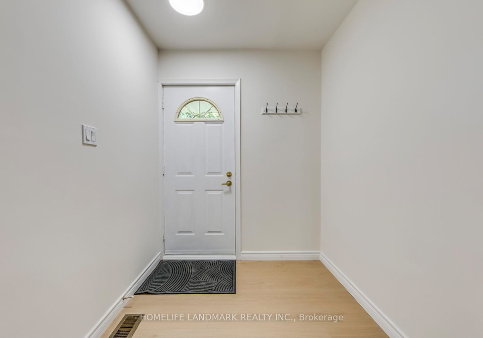 438-sandmere-place-oakville-ontario-w12402496