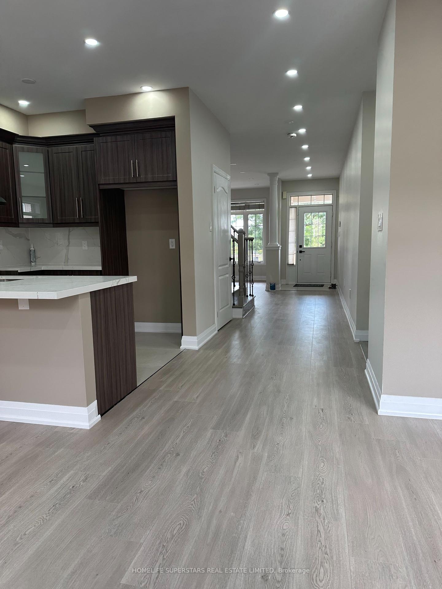 93-relton-circle-brampton-ontario-w12402620