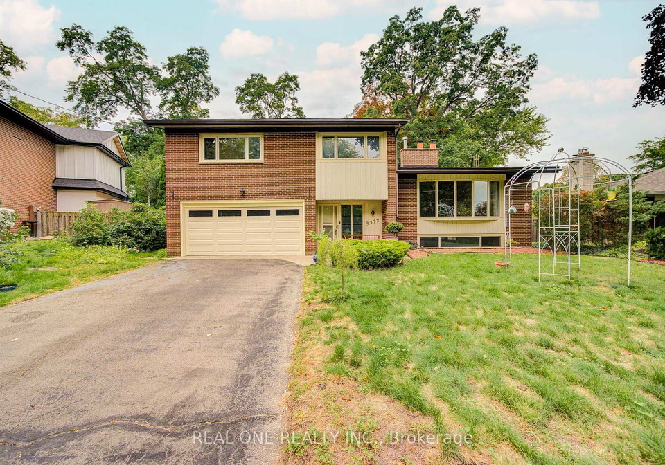 3372-enniskillen-circle-mississauga-ontario-w12402693