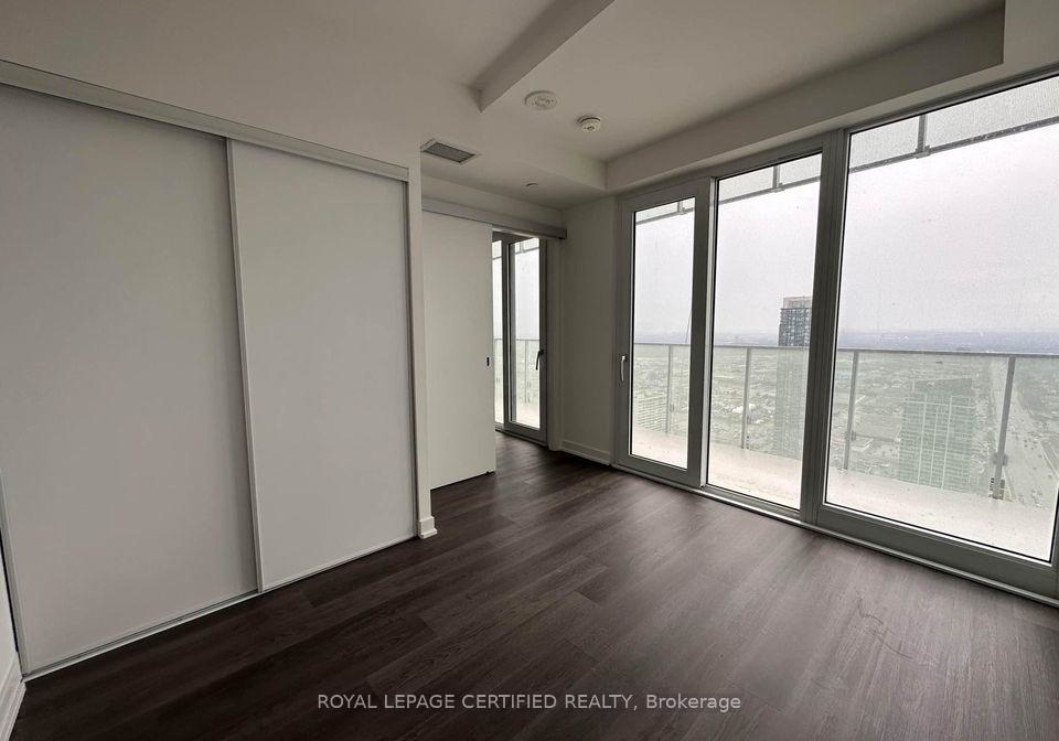 3900-confederation-parkway-mississauga-ontario-w12402748