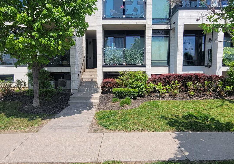 142-widdicombe-hill-boulevard-etobicoke-ontario-w12402832