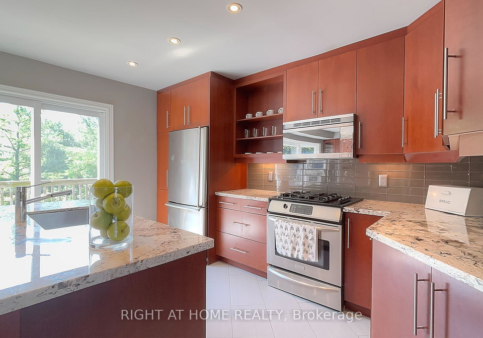 50-tamarack-circle-etobicoke-ontario-w12403086