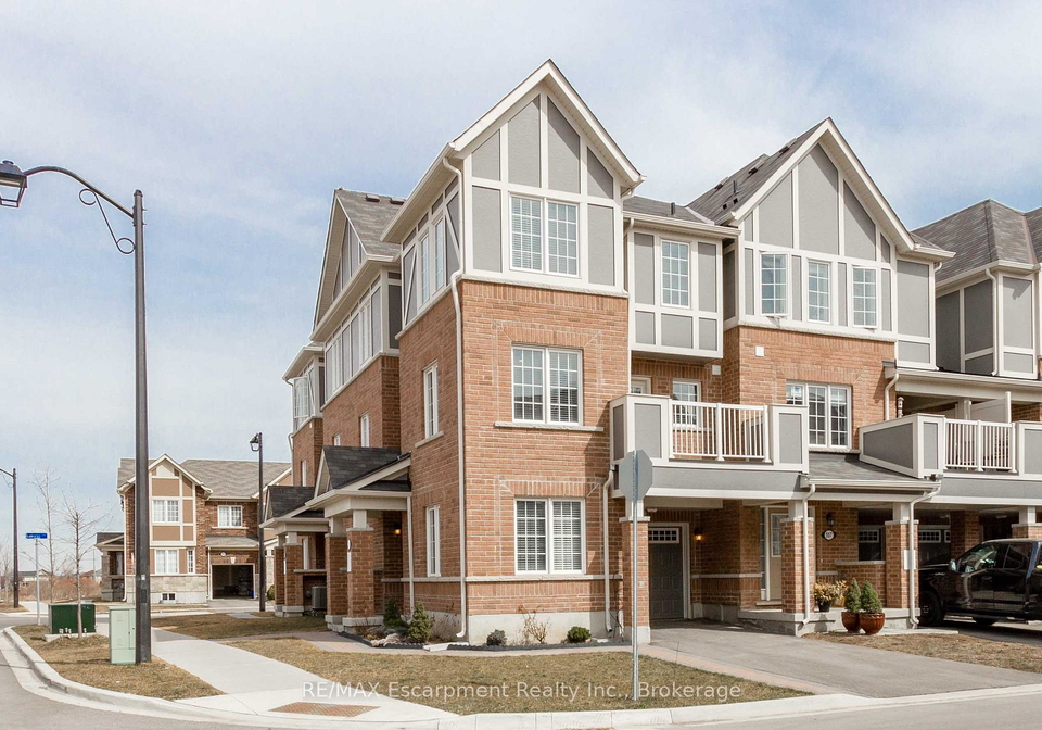 555-allport-gate-milton-ontario-w12403099