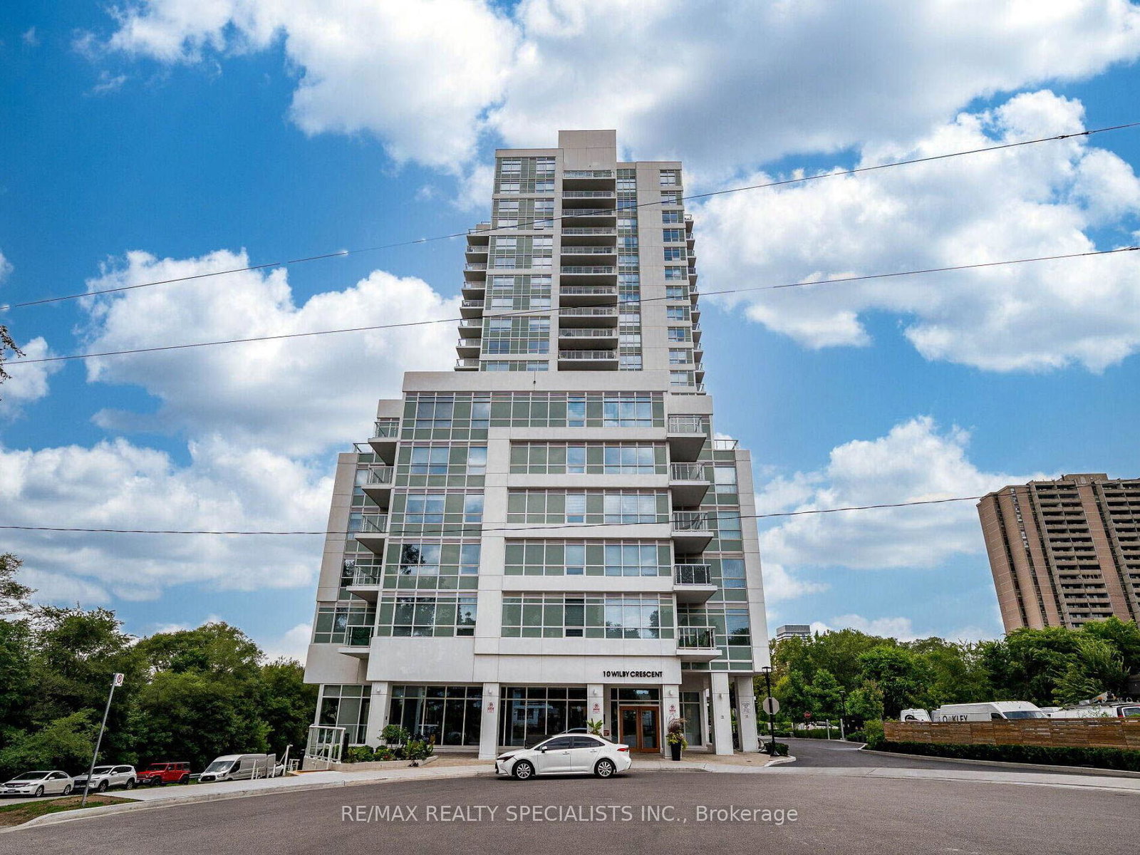 10-wilby-crescent-north-york-ontario-w12403214