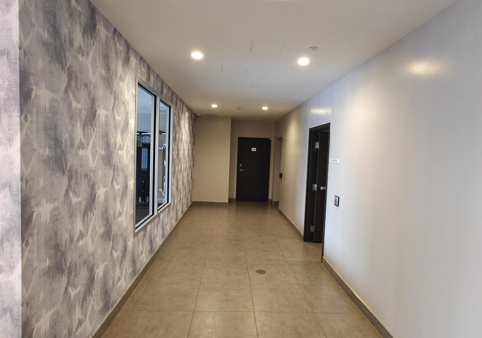 716-main-street-e-milton-ontario-w12403229