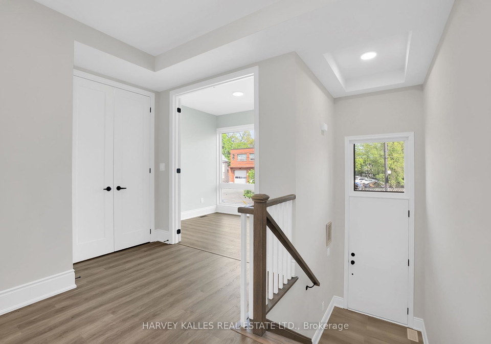 19-lambton-avenue-toronto-ontario-w12403258