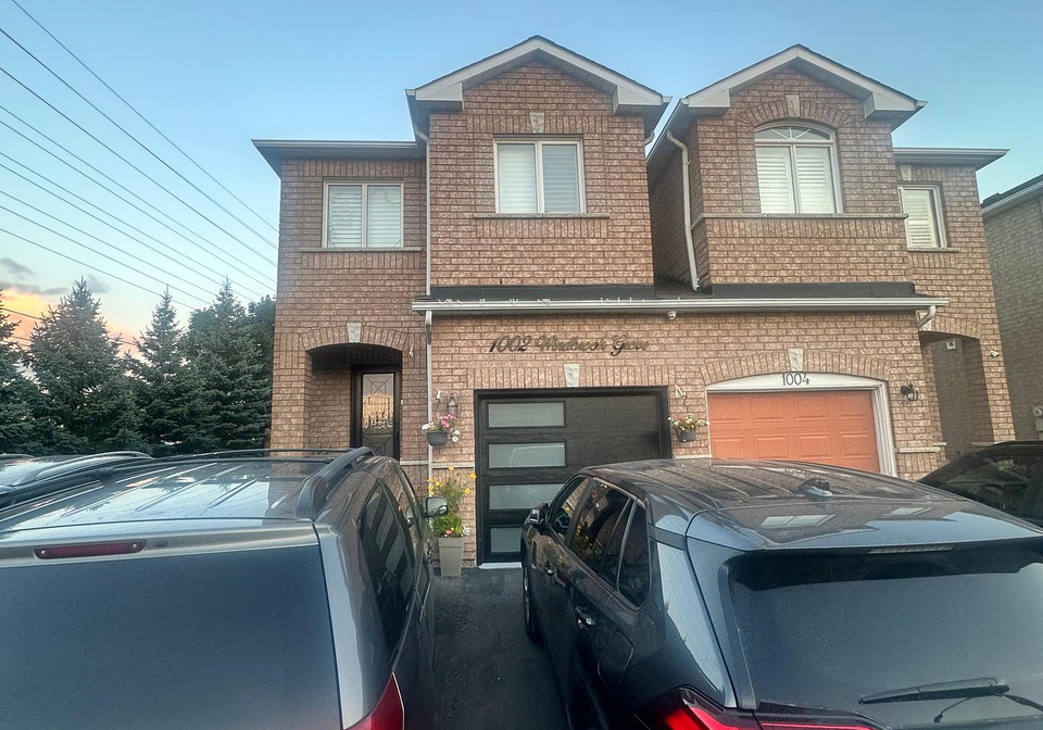 1002-windbrook-grove-mississauga-ontario-w12403534