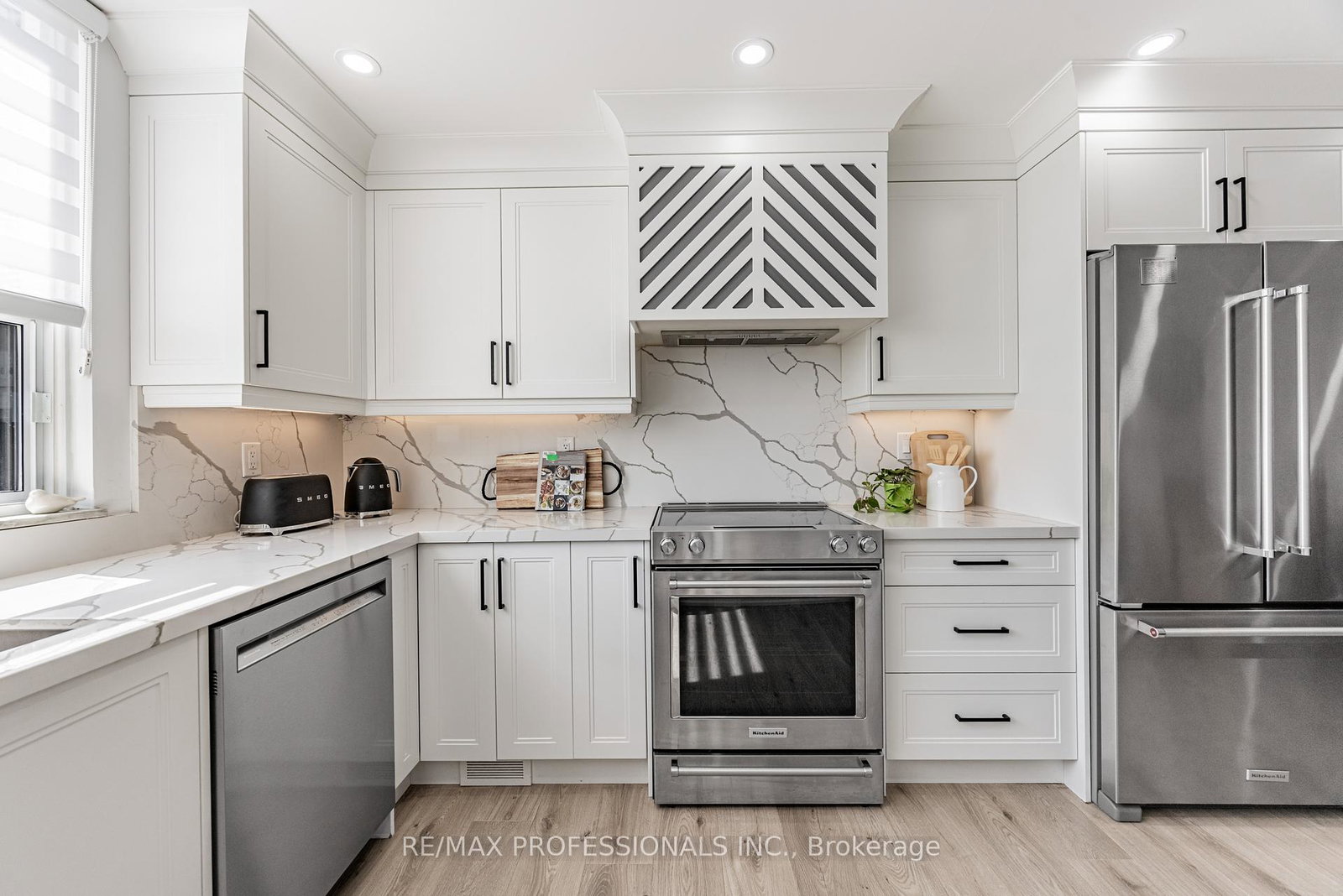 355-rathburn-road-e-mississauga-ontario-w12403841