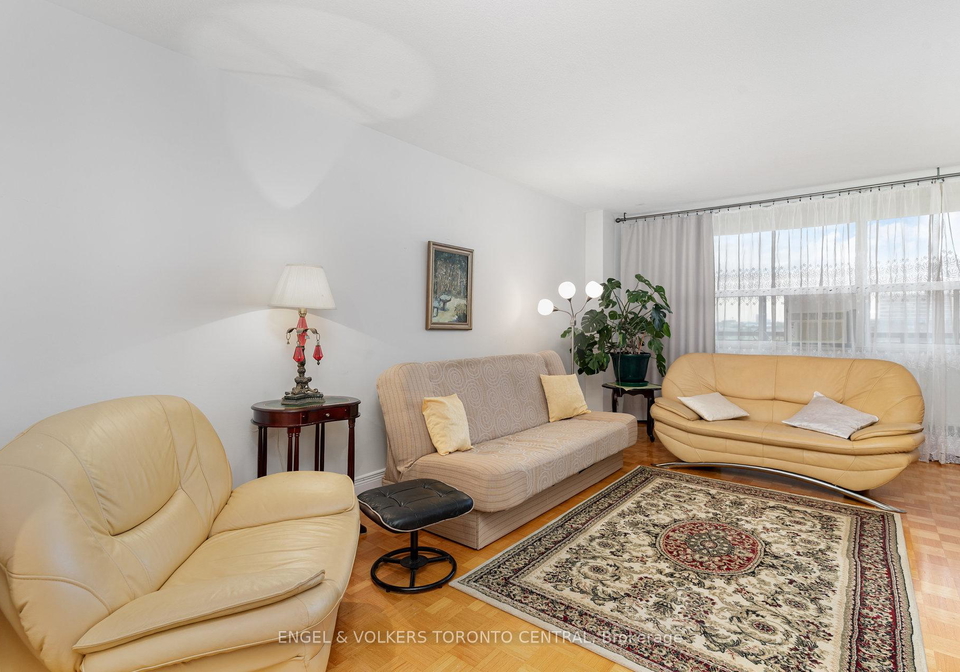 5-frith-road-york-ontario-w12403964