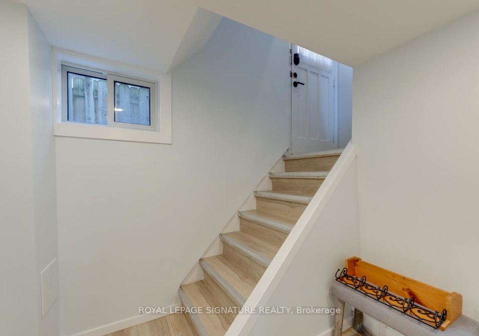 37-archerhill-drive-etobicoke-ontario-w12404036