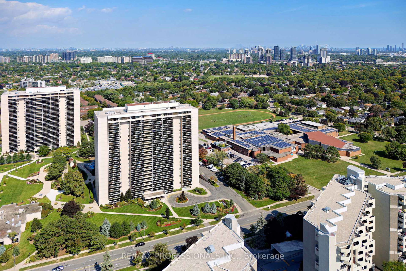 299-mill-road-etobicoke-ontario-w12404070
