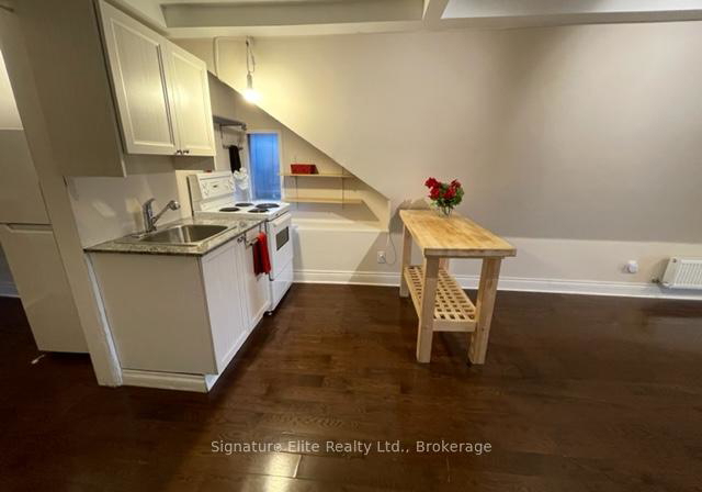 340-pacific-avenue-toronto-ontario-w12404099