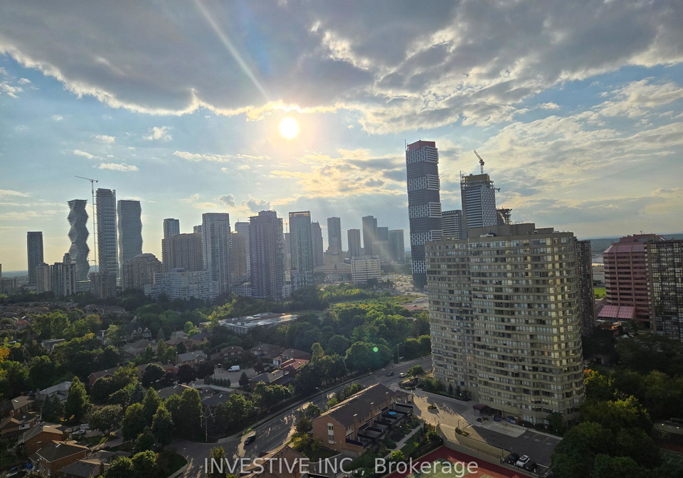 36-elm-drive-w-mississauga-ontario-w12404235