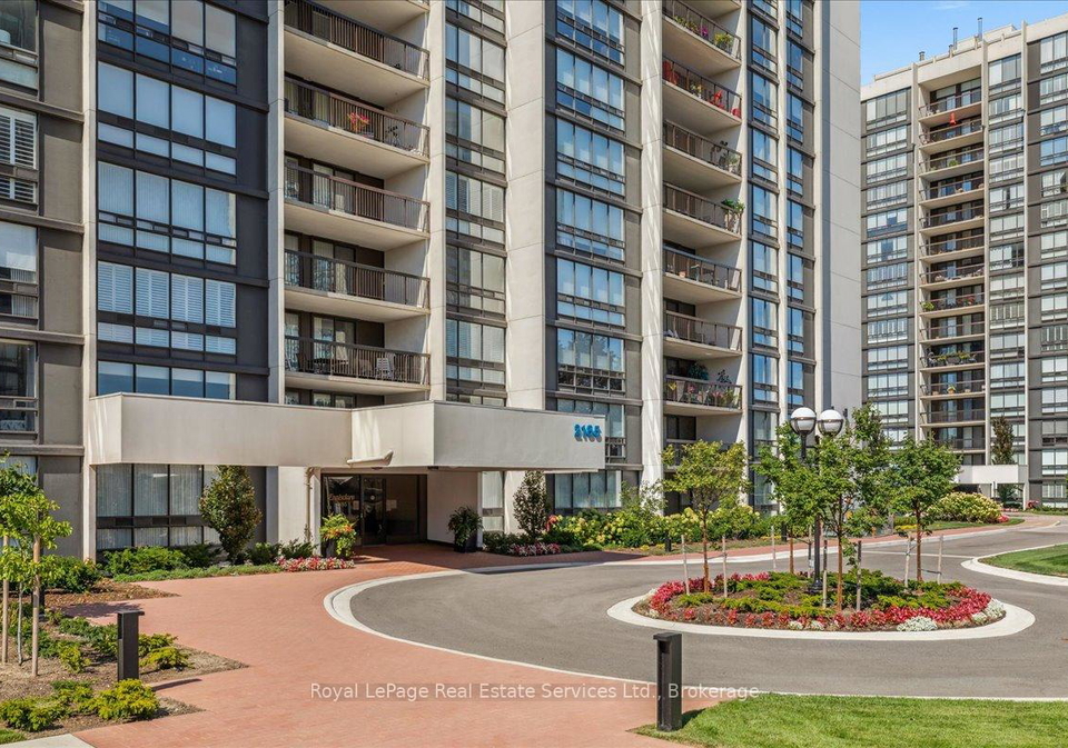 2185-marine-drive-oakville-ontario-w12404347