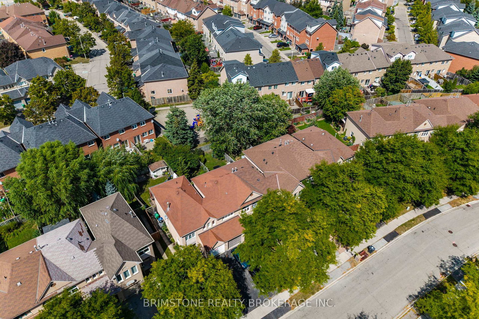 58-cedarwood-crescent-brampton-ontario-w12404348