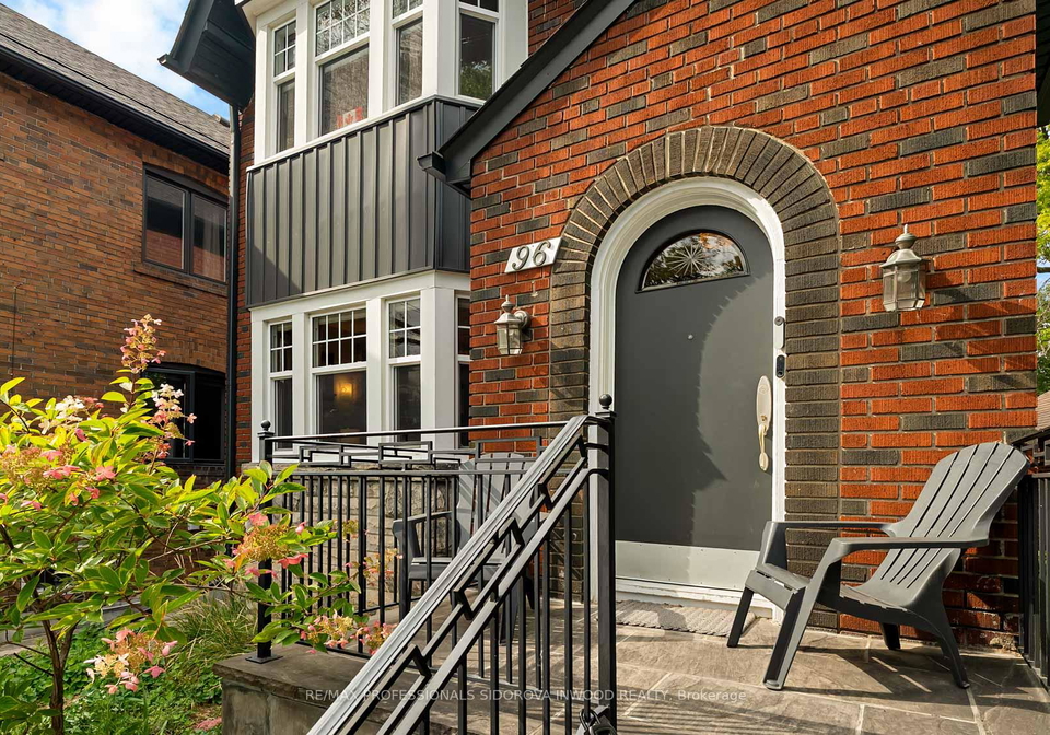 96-evelyn-crescent-toronto-ontario-w12404376