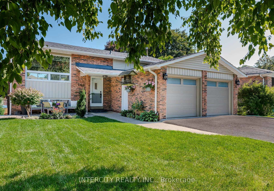 146-connaught-crescent-caledon-ontario-w12404396