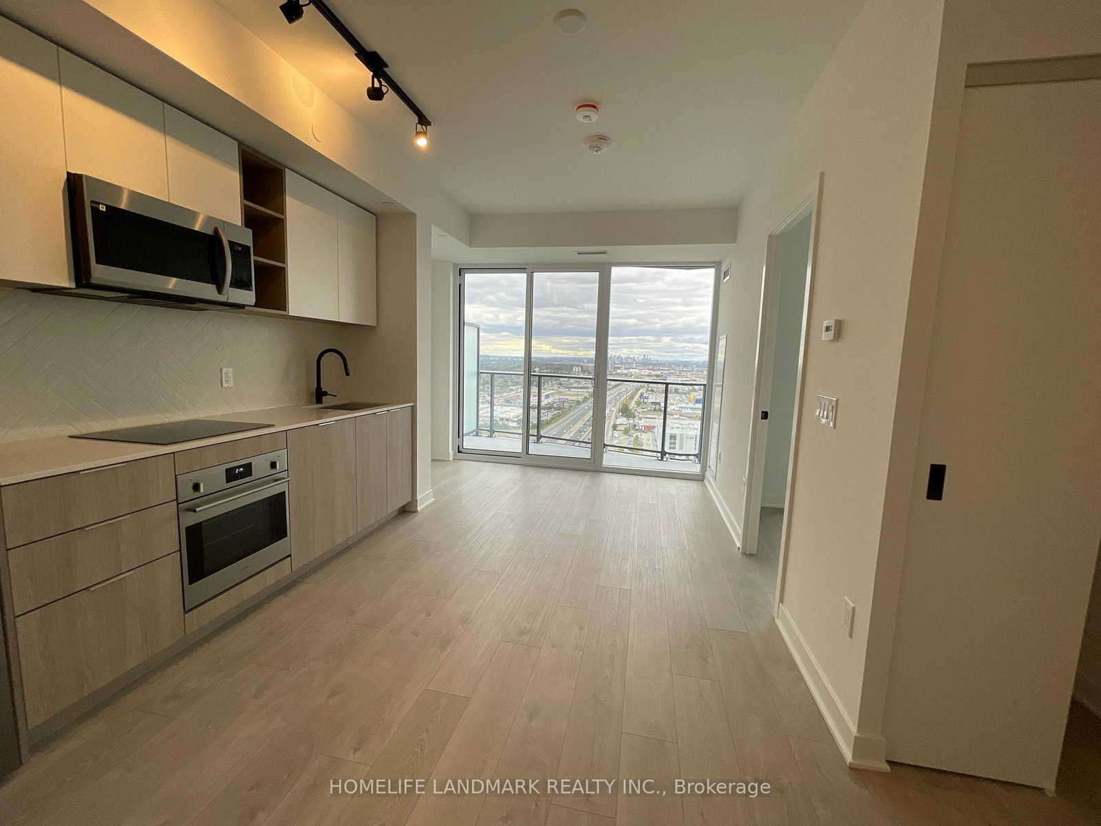 36-zorra-street-etobicoke-ontario-w12404399