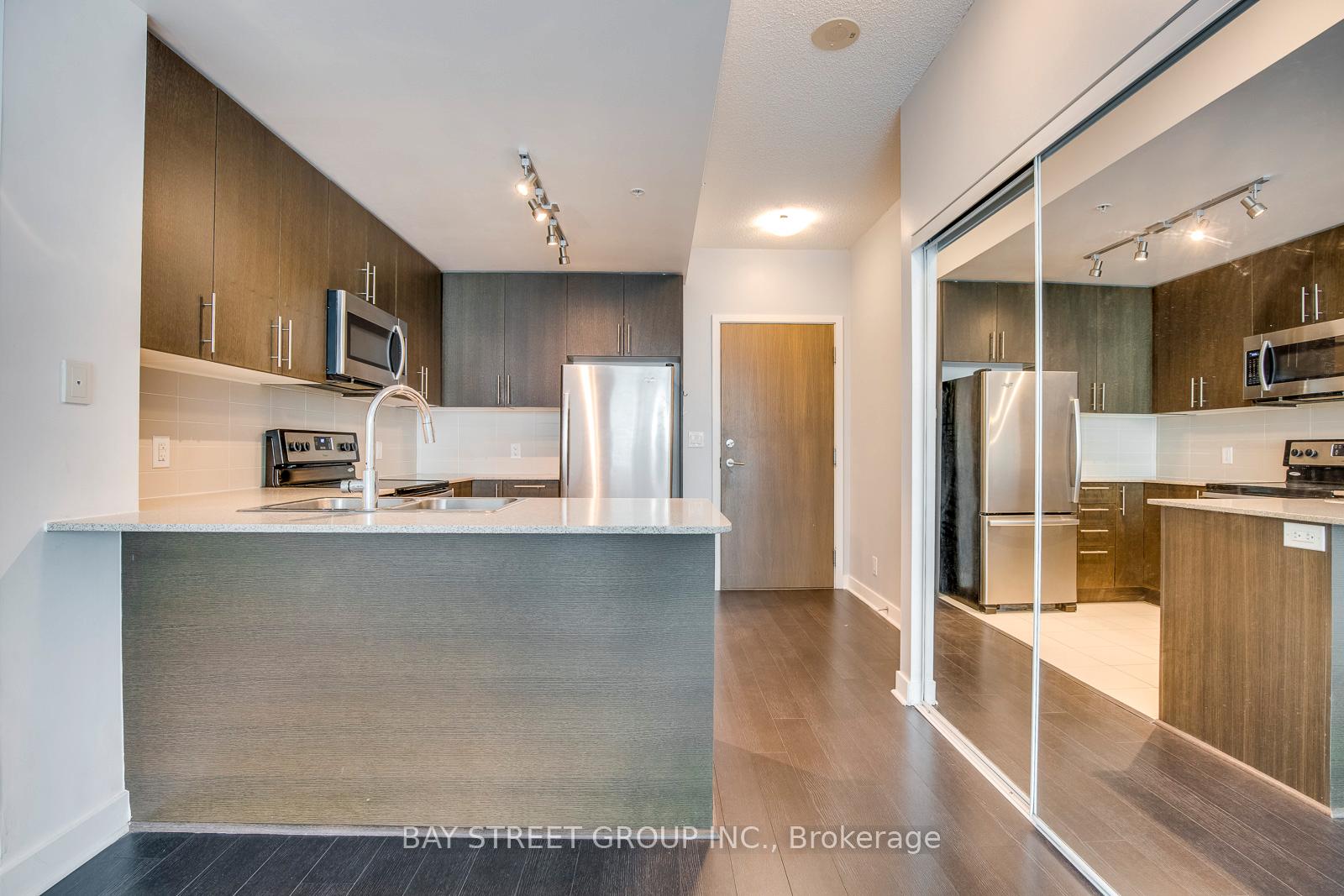 3985-grand-park-drive-mississauga-ontario-w12404454
