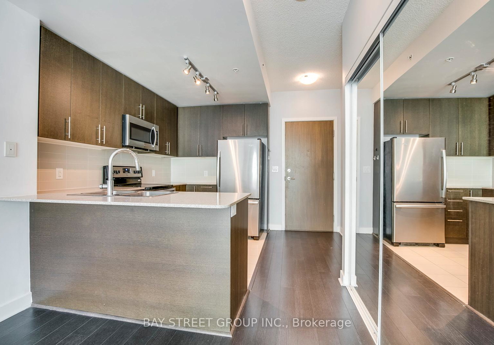 3985-grand-park-drive-mississauga-ontario-w12404454