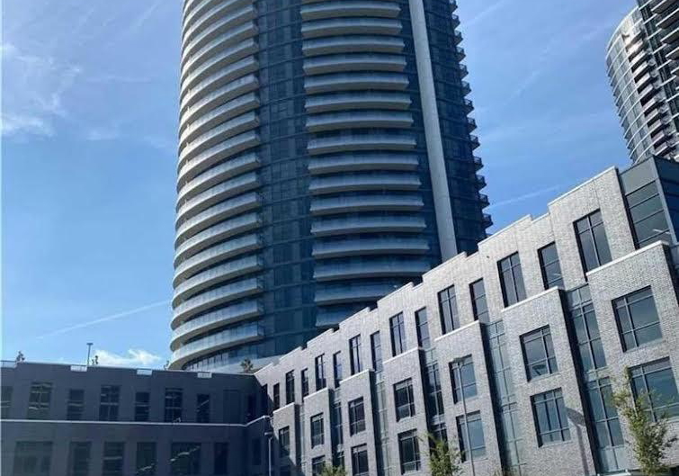 30-gibbs-road-etobicoke-ontario-w12404460