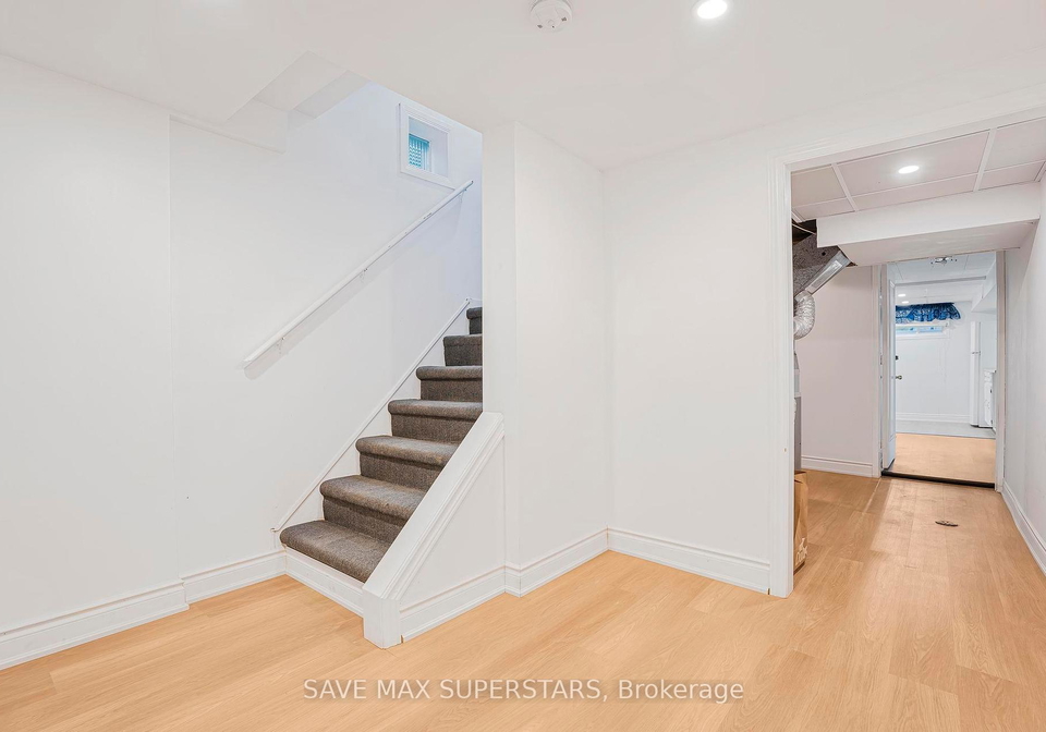 87-pennington-crescent-halton-hills-ontario-w12404558