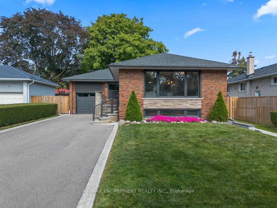 4-thorpe-road-etobicoke-ontario-w12404677