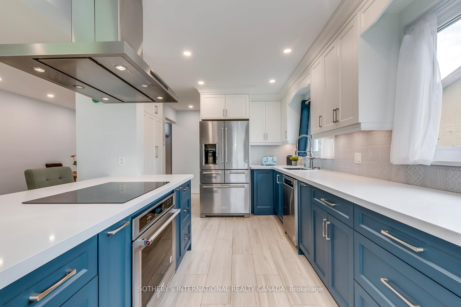 1562-sandgate-crescent-mississauga-ontario-w12404845