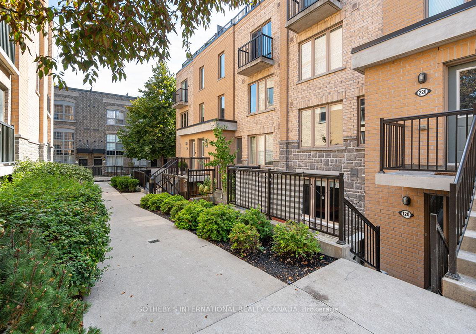 7-foundry-avenue-toronto-ontario-w12404978