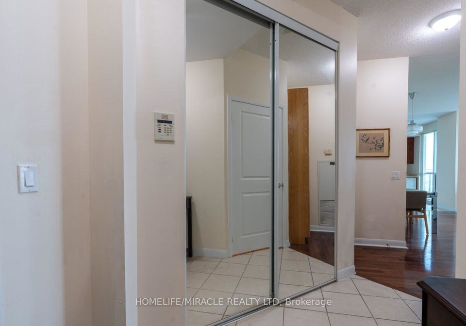 225-sherway-gardens-road-etobicoke-ontario-w12405176