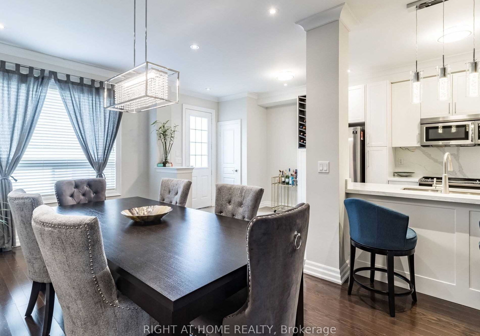 2521-postmaster-drive-oakville-ontario-w12405241