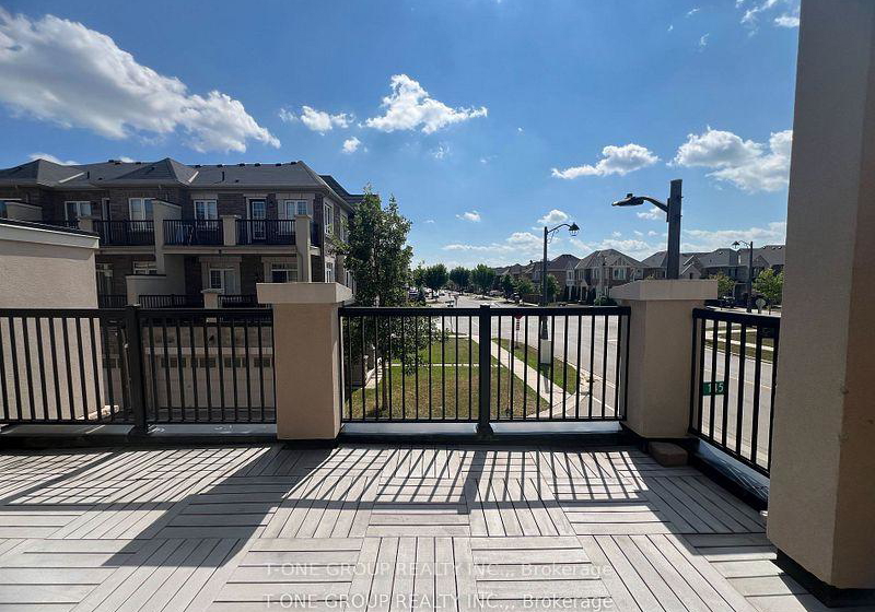 3100-eberly-woods-drive-oakville-ontario-w12405298