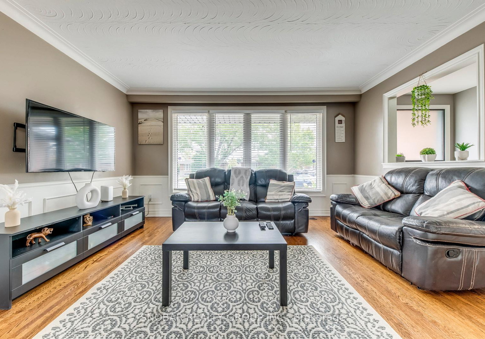44-arkley-crescent-etobicoke-ontario-w12405511