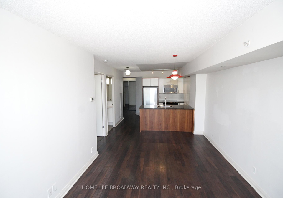 5-valhalla-inn-road-etobicoke-ontario-w12405520