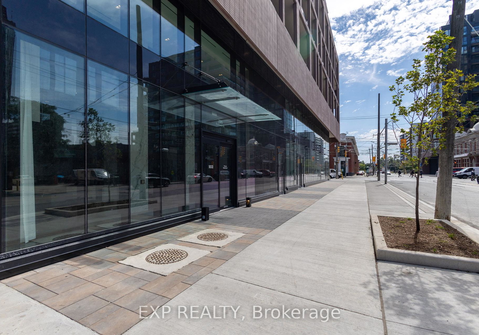 285-dufferin-street-toronto-ontario-w12405992