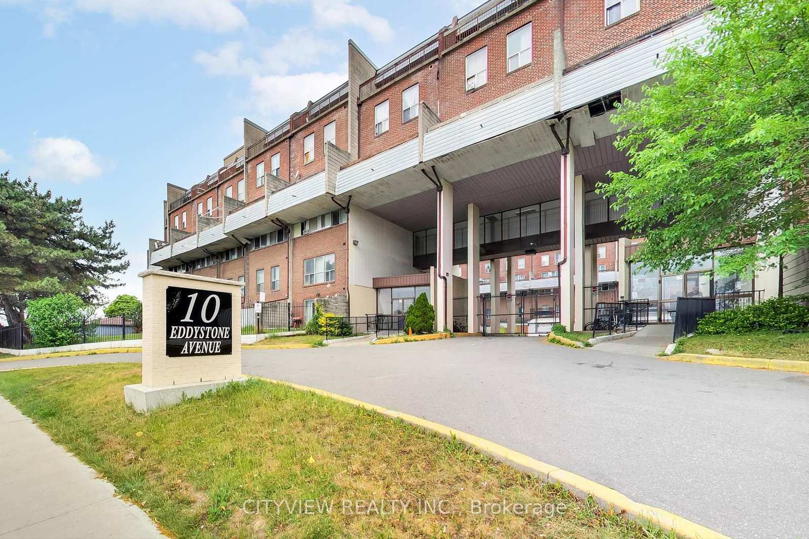10-eddystone-avenue-york-ontario-w12406238
