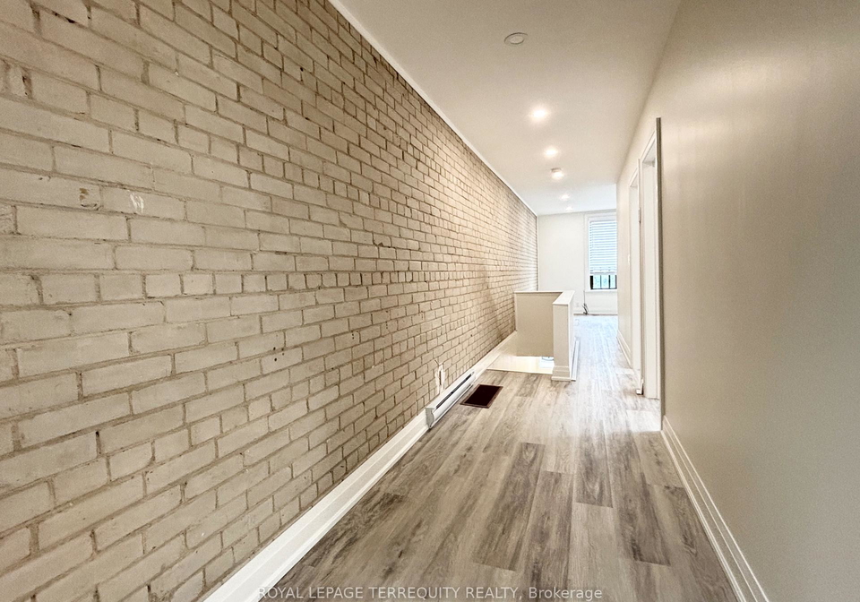 1646-queen-street-w-toronto-ontario-w12406446