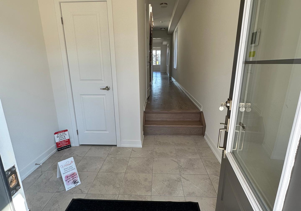 1190-dartmouth-crescent-oakville-ontario-w12406593