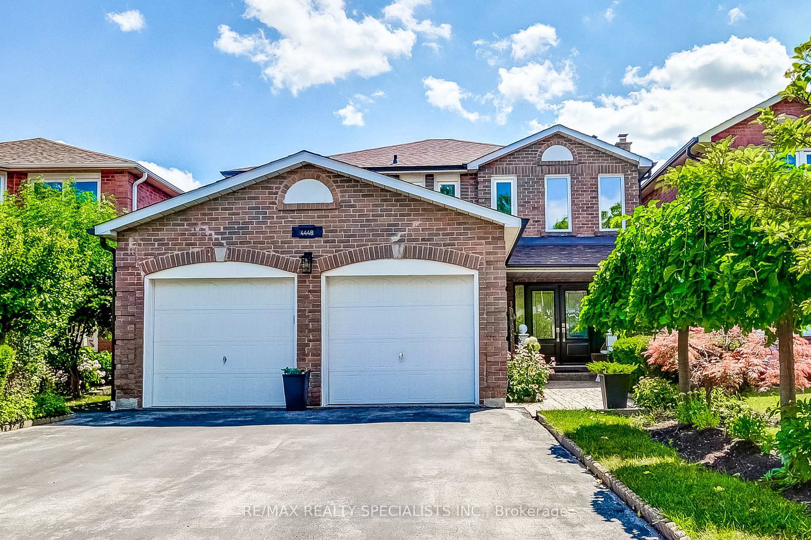 4448-weymouth-commons-crescent-mississauga-ontario-w12406644