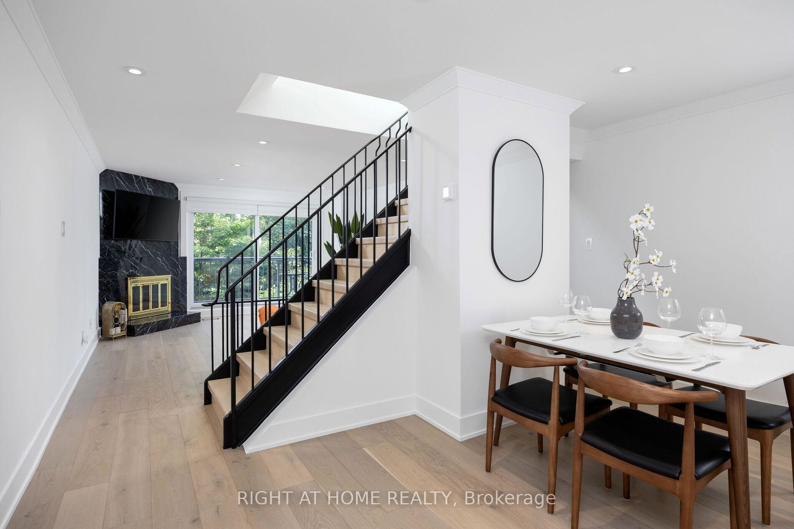 20-budgell-terrace-toronto-ontario-w12406656