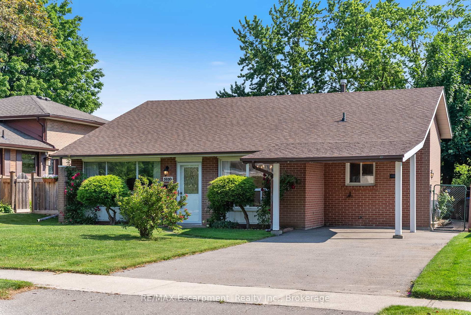 1610-hobbs-crescent-mississauga-ontario-w12406658