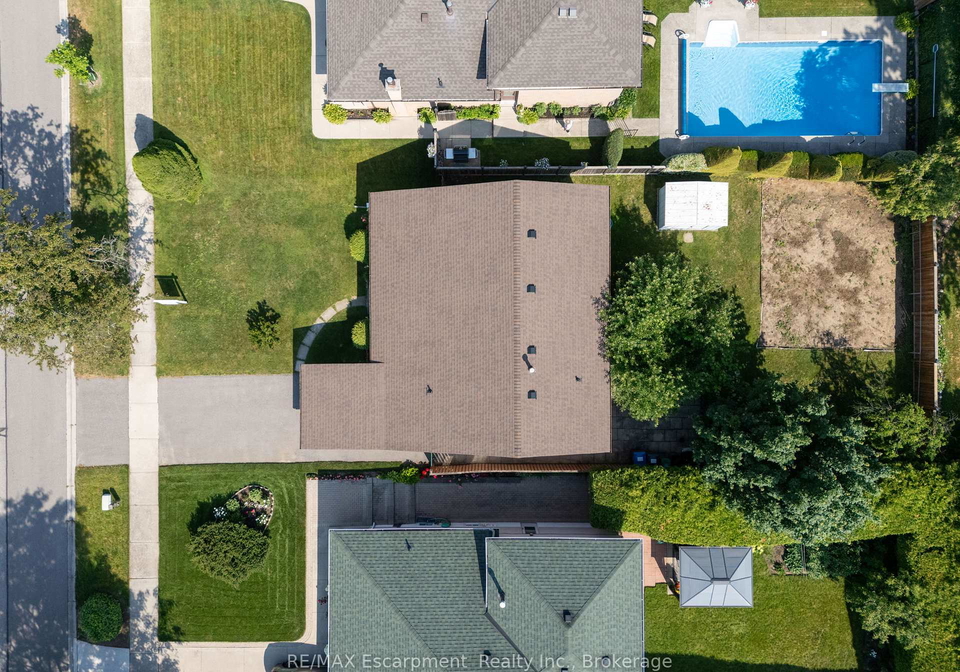 1610-hobbs-crescent-mississauga-ontario-w12406658
