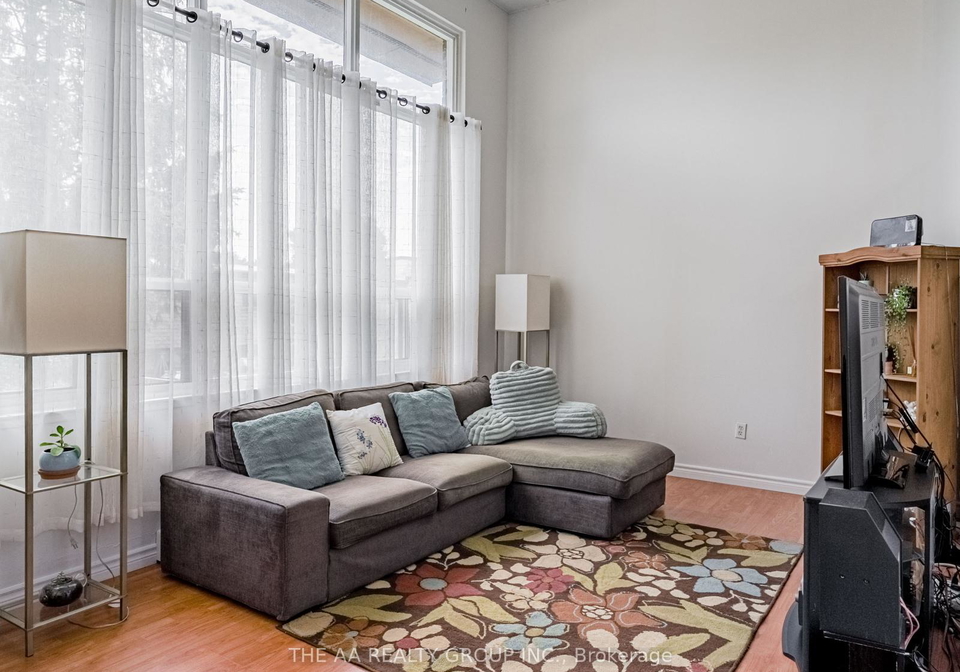 180-valley-boulevard-mississauga-ontario-w12406848